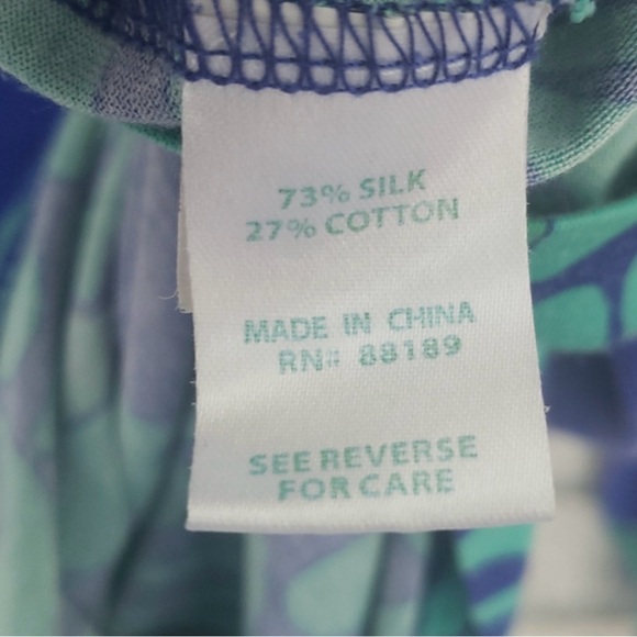 Lilly Pulitzer Whitaker Dress 
Blue w Green Leaf Print Length 34" Chest 15.5" - Picture 2 of 5